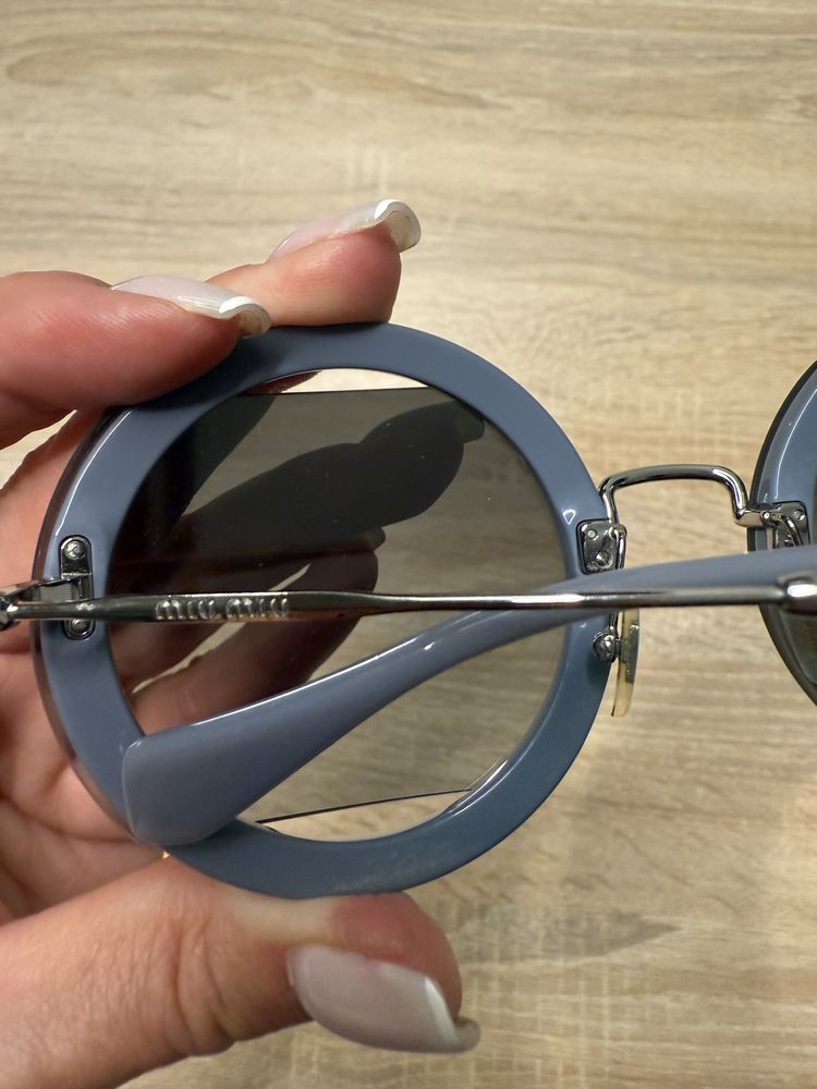 Miu Miu MU06SS C8O1A0 okulary przeciwsloneczne