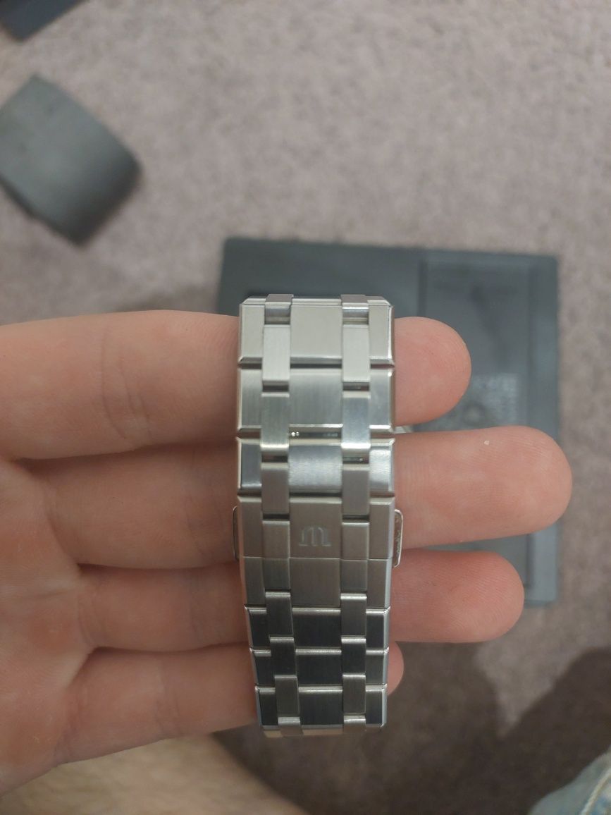 ГОДИННИК Maurice Lacroix Aikon Automatic