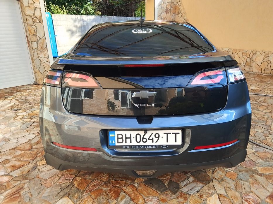 Шевроле Вольт 2011