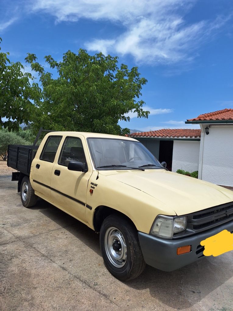 Toyota hilux 2.4 Diesel