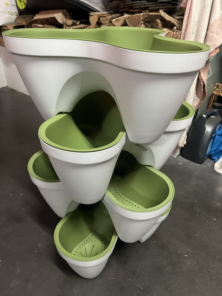 Vendo vasos Keter