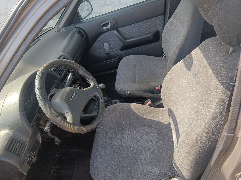 Suzuki swift 1992