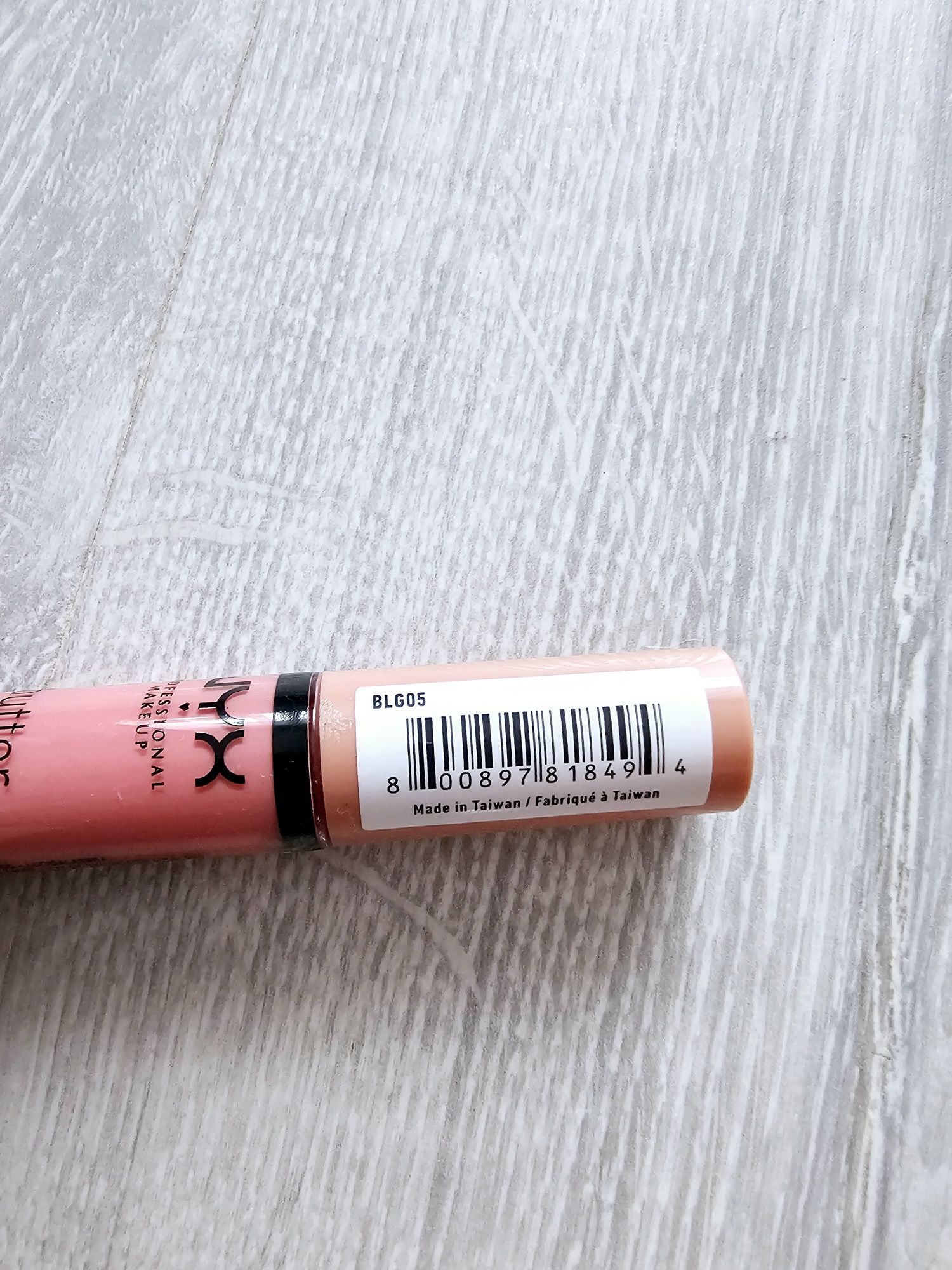Błyszczyk do ust NYX Butter Gloss creme brulee