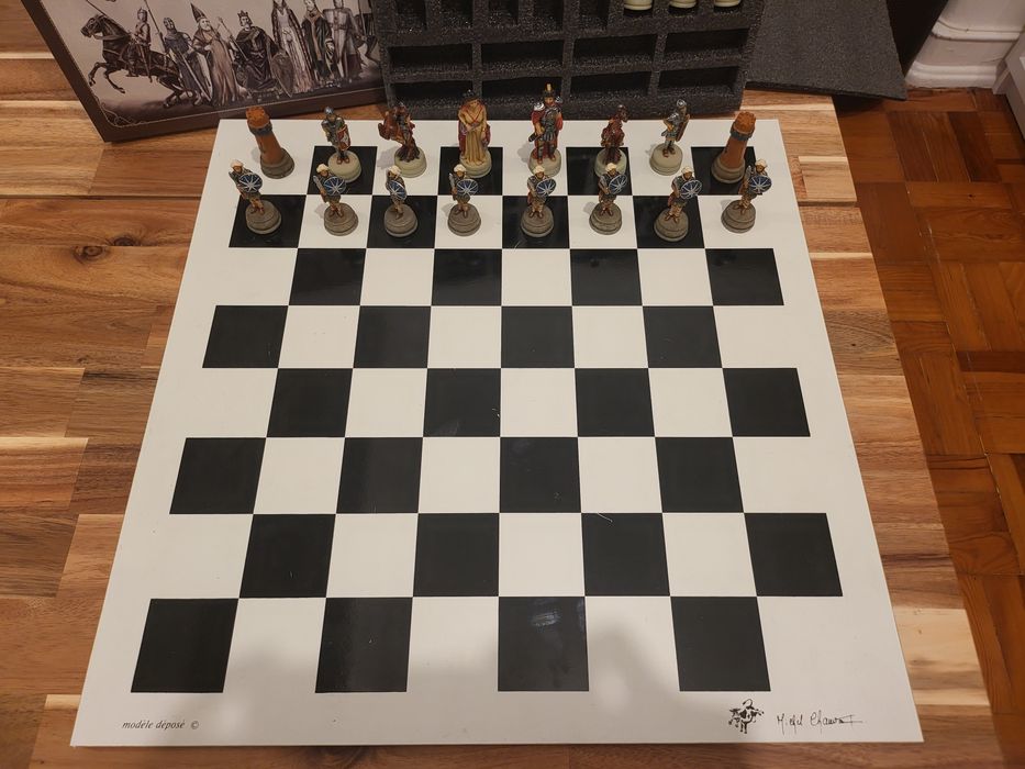 Tabuleiro de xadrez com peças