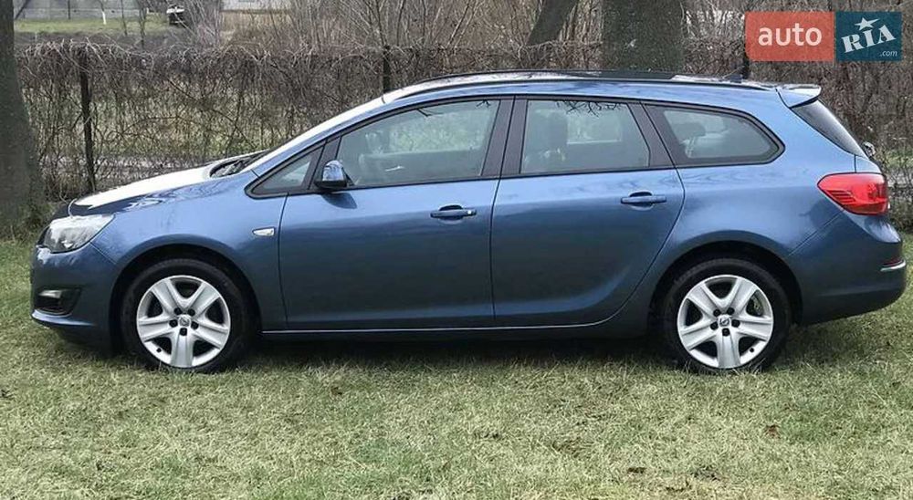 Opel Astra J 2014 механіка 1.7 CDTI