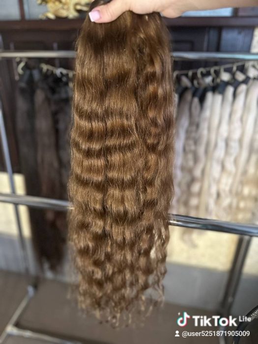 Волосся для нарощування