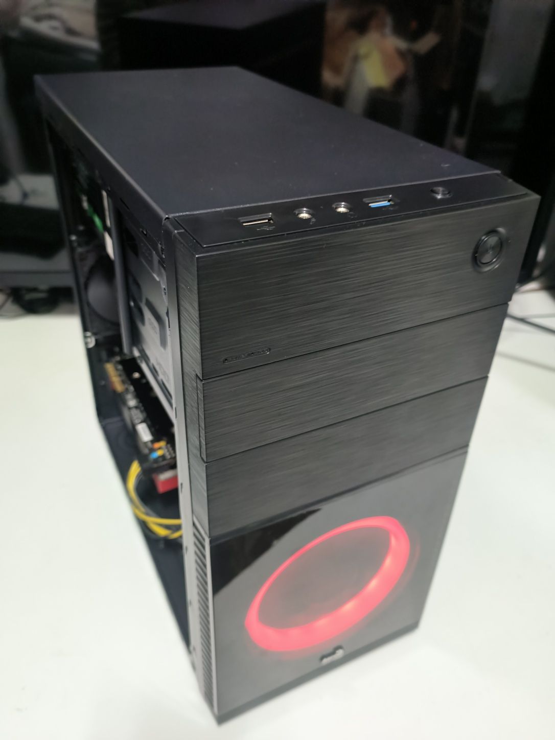 PC Gamer Core i7 2600(Xeon 1230) 3,6ghz+GTX 760 2gb +12gb+960gb SSD
