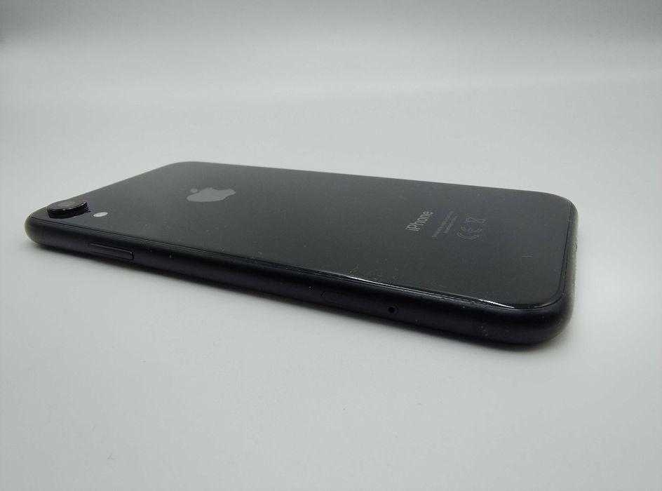 iPhone XR 64 GB czarny