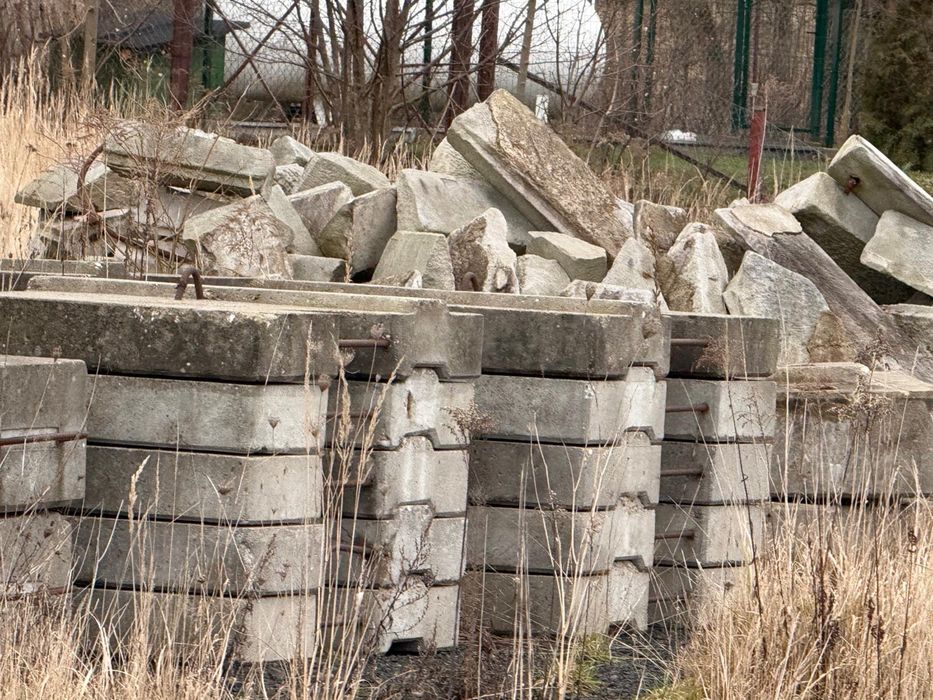 Balasty Obciążenia Betonowe Liebherr 35K 33K