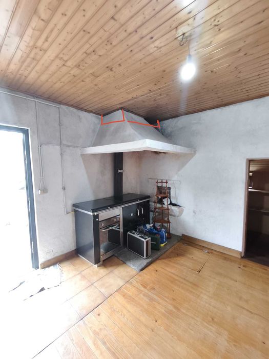 Fogão a lenha + gás + forno elétrico