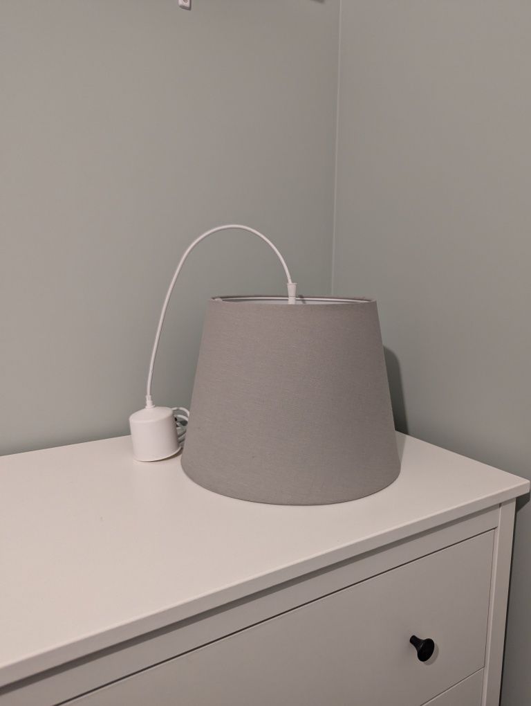 Lampa wisząca, materiałowy abażur E27
