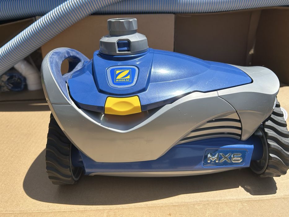 Robô de piscina zodiac mx6 negociável