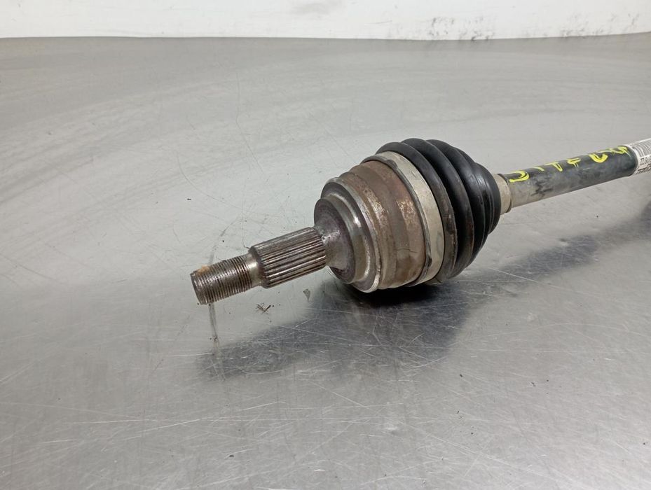 Transmissão frente esquerda PEUGEOT 308 III