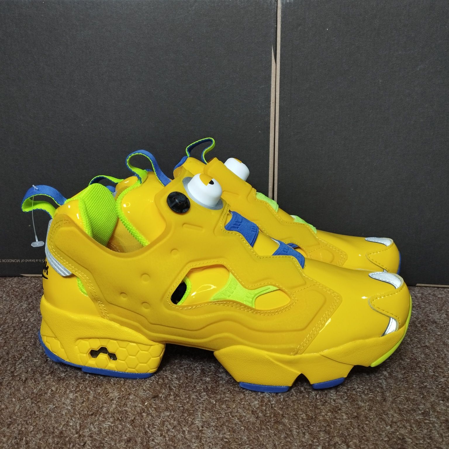40,5,42,5. Кросівки Reebok Minion Instapump Fury FY3404