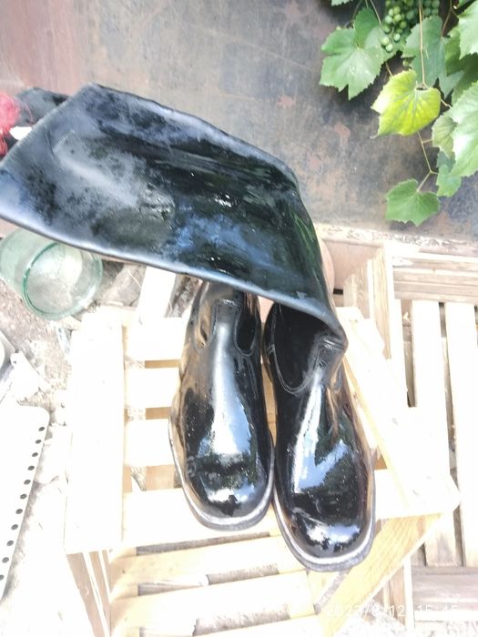 Продам сапоги ялові.офіцерські.