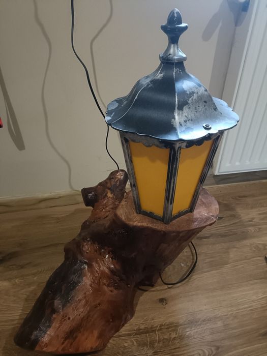 Lampa nocna stojąca