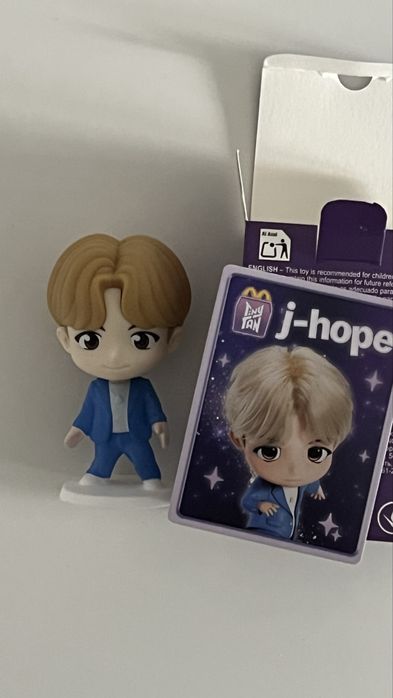 J-hope figura TinyTAN