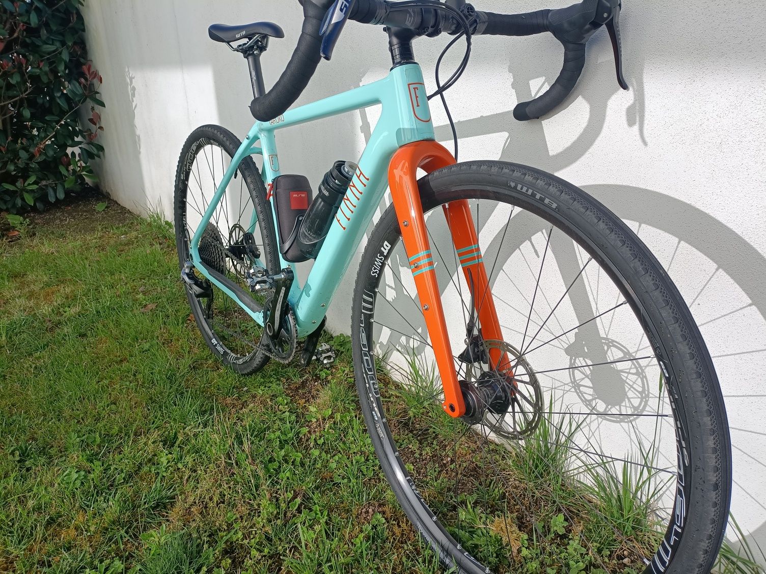 Bicicleta de Gravel Finna Taroko