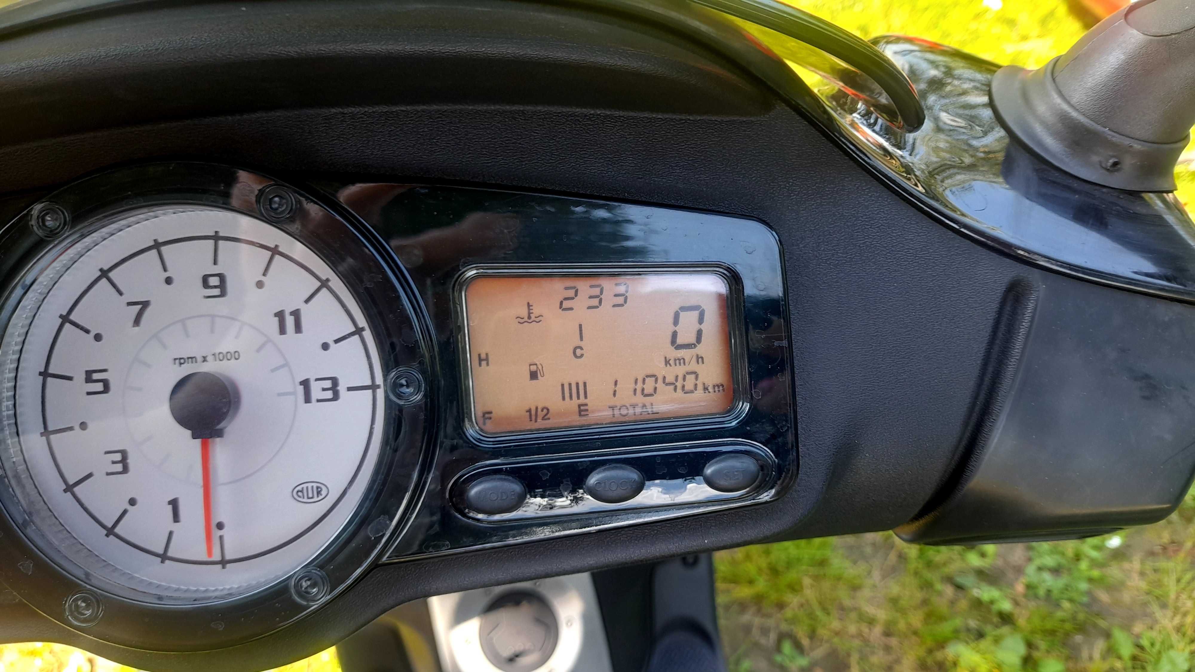 Sprzedam Skuter PIAGGIO MOCNY!!