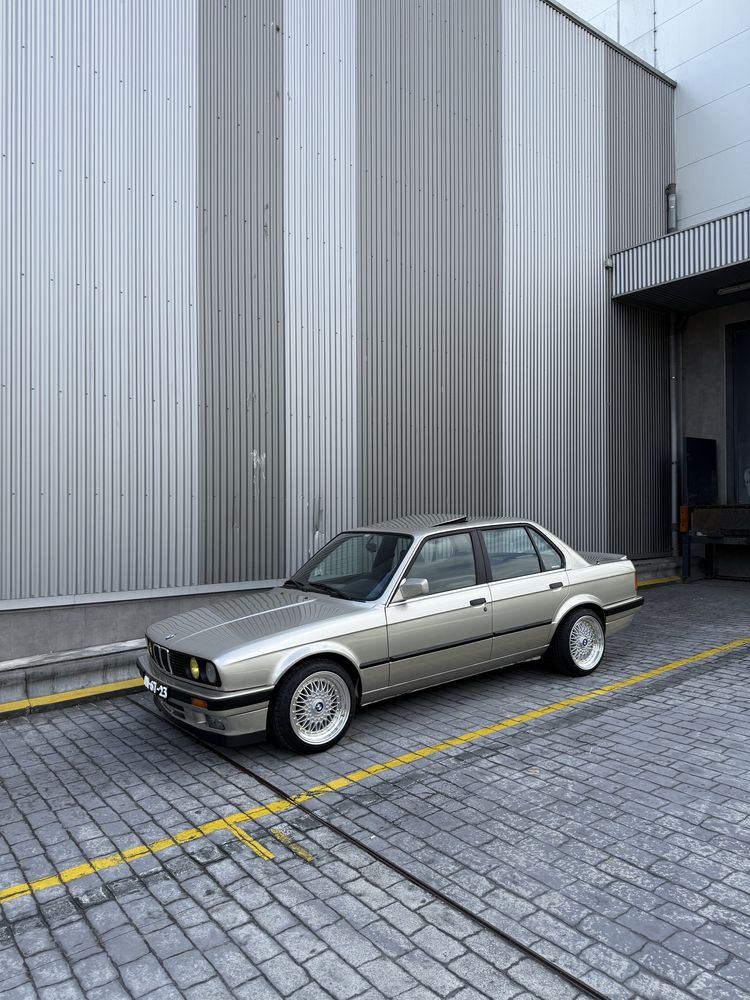 Bmw e30 316 fase 2