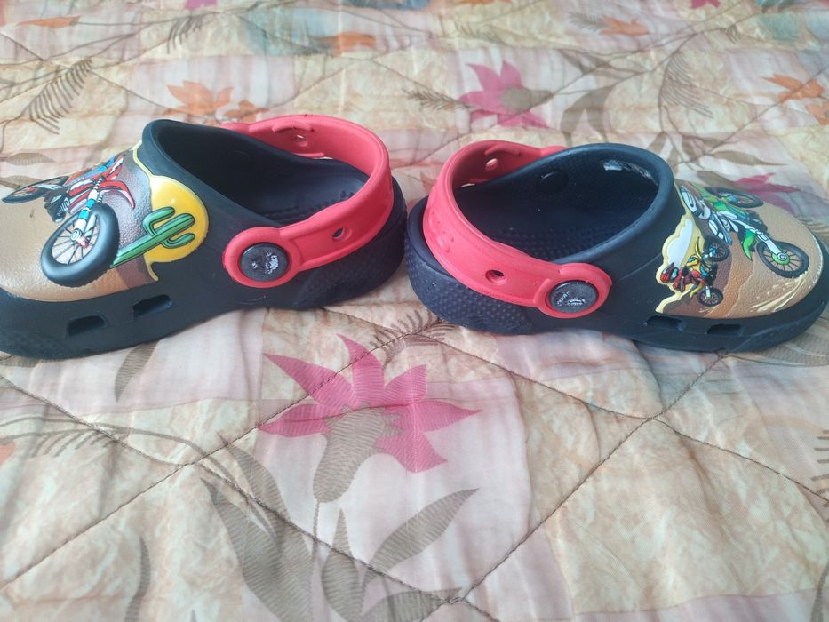 Дитяче взуття, оригінальні crocs C7