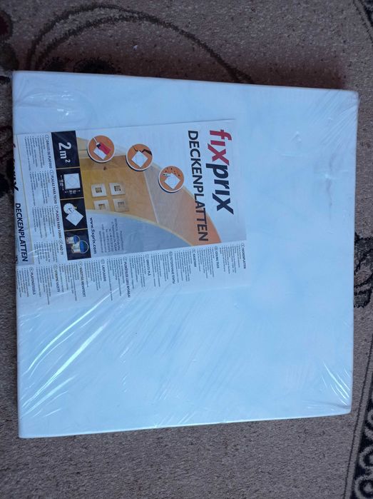 Продам нові потолочні плити та сантехнічну паклю