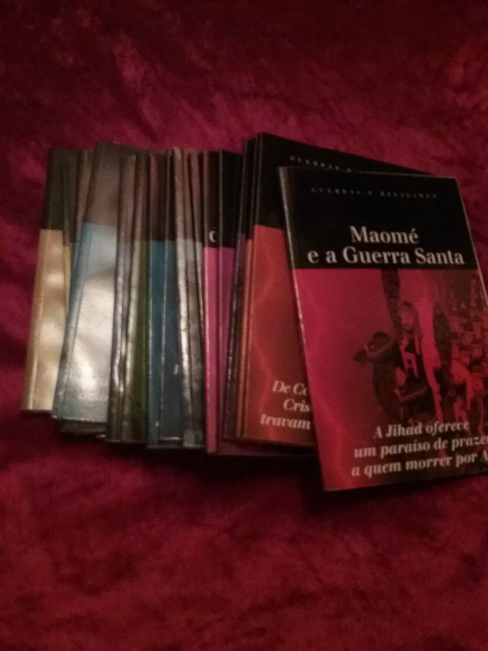 Coleção  Guerras e Religiões