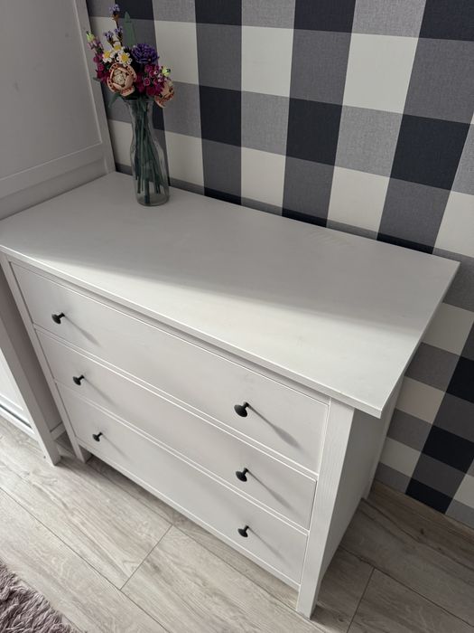Komoda Hemnes Ikea