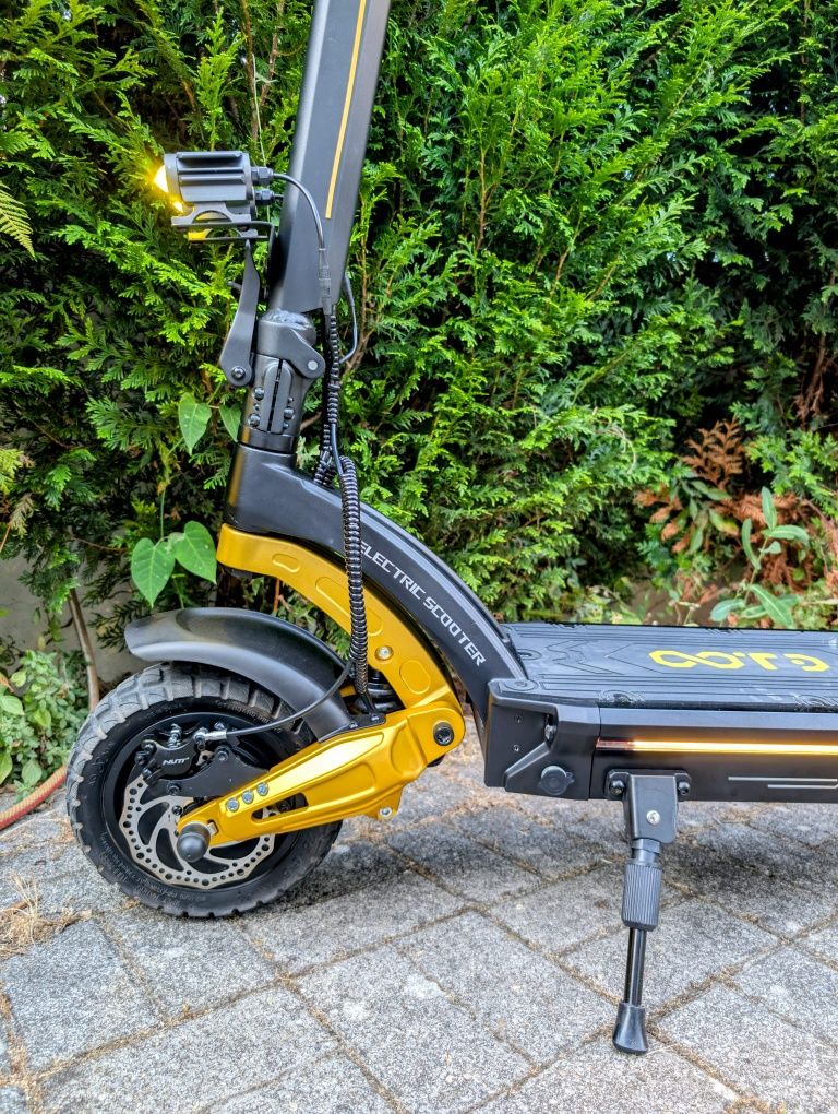 Trotinete Elétrica OOTD S30 Dual MOTOR Total de 2400W