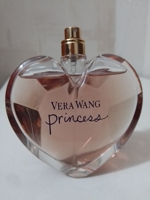 Продам коллекцию ароматов- Vera Wang, Adam Levine