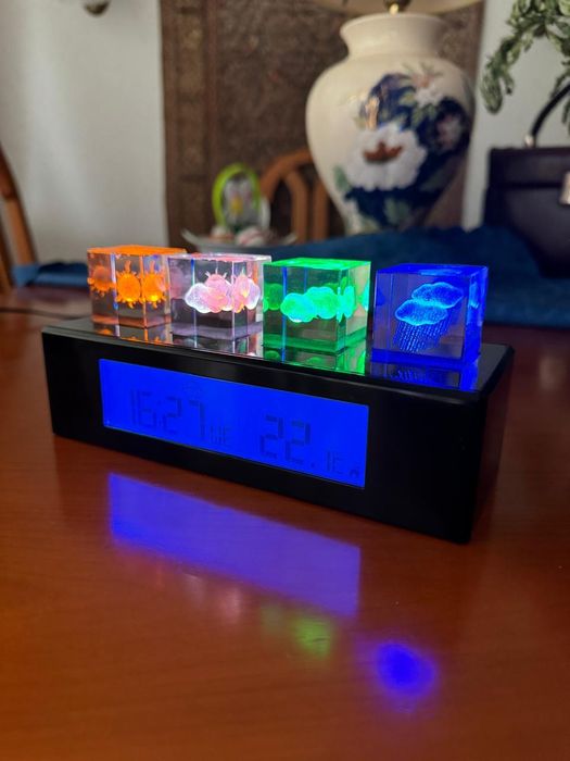 Метеостанція TFA "Crystal Cube" 3D
