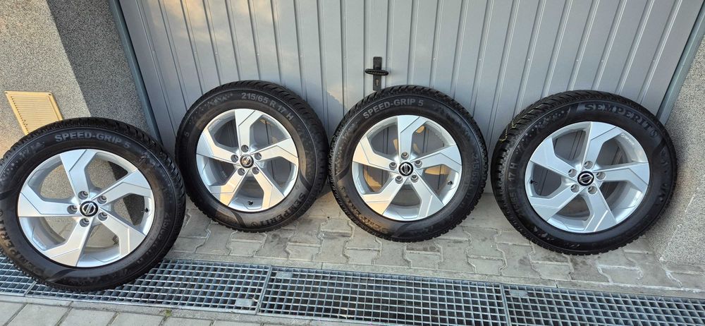 Oryginalne koła zimowe Nissan Qashqai R17 Dacia Duster!Opony zimowe!