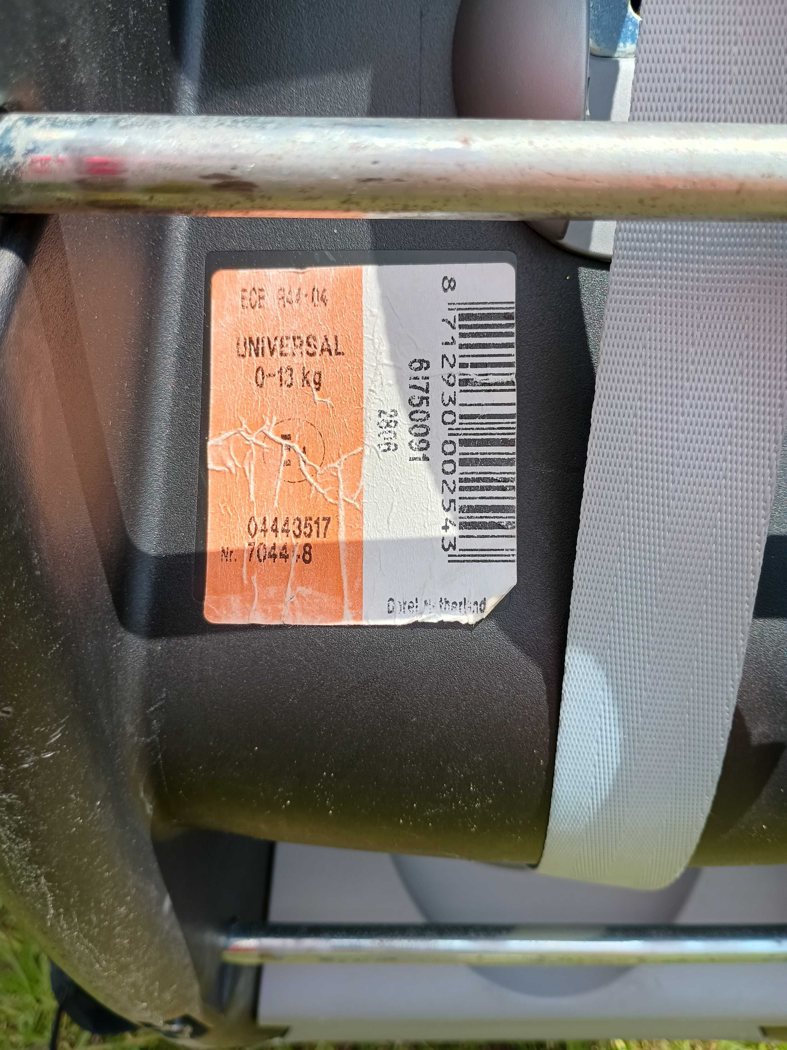 Fotelik Maxi Cosi cabrio fix i baza ISOFIX