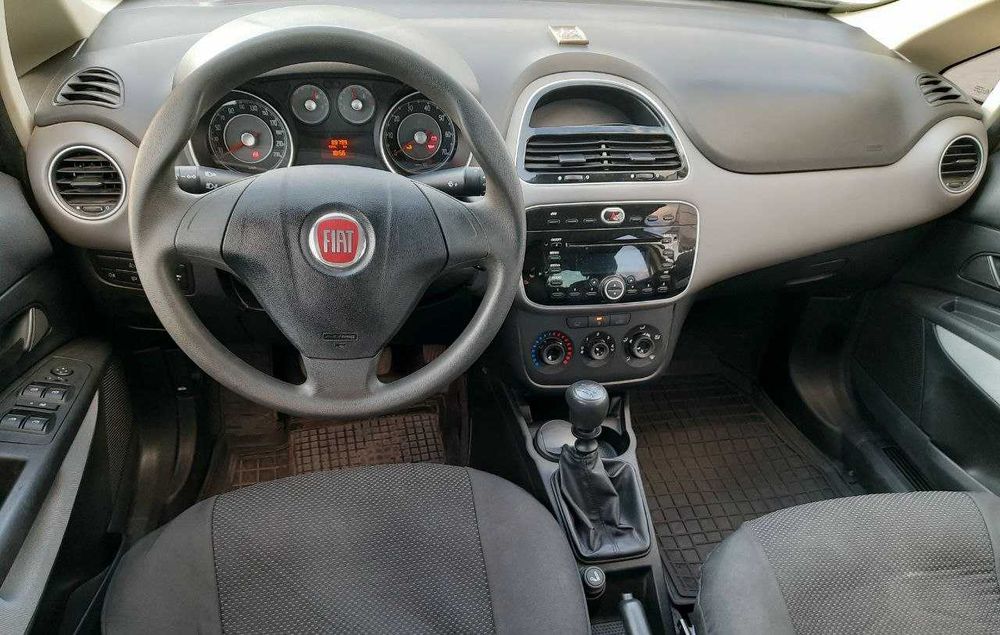 Fiat Linea 1.4 бензин 2013 року