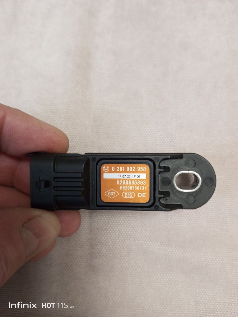 Датчик абсолютного тиску (MAP sensor) 0281002958 Bosch