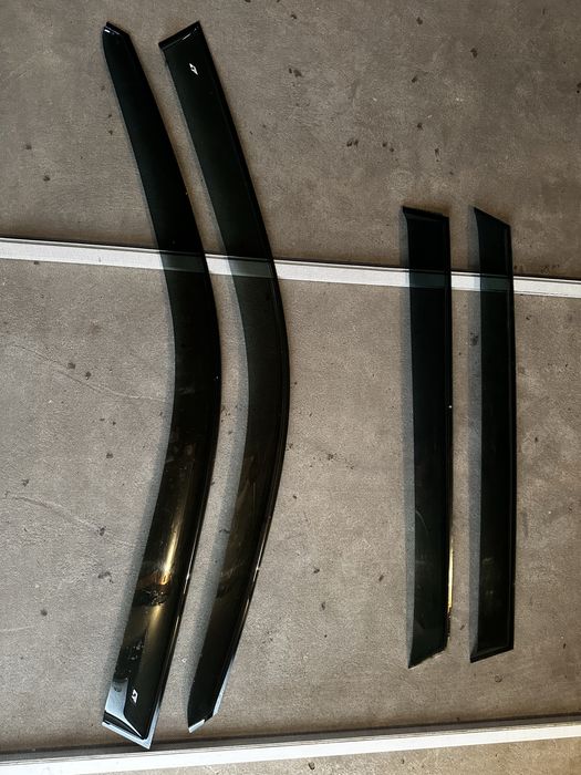 Вітровики до BMWX5 E53