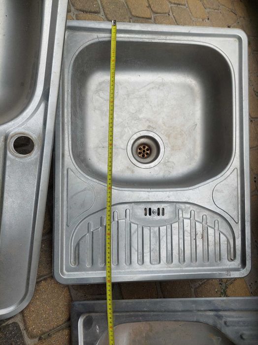 Zlew do garazu wpuszczany w blat