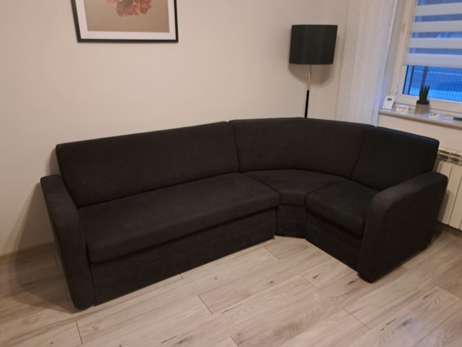 Sprzedam narożnik z funkcją spania.