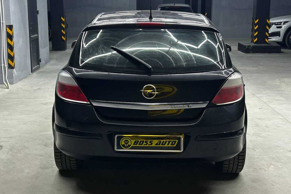 Opel Astra  2006