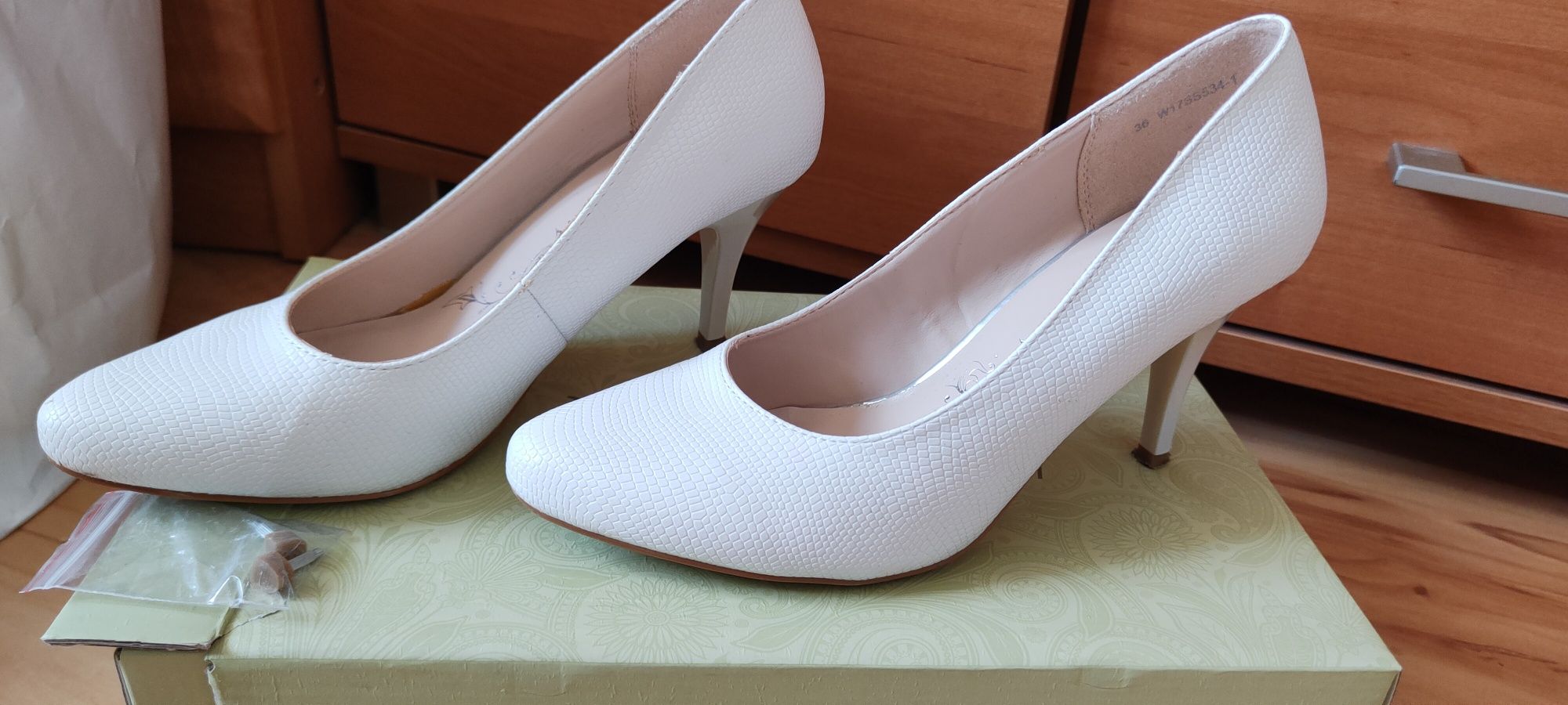 Buty szpilki rozmiar 36