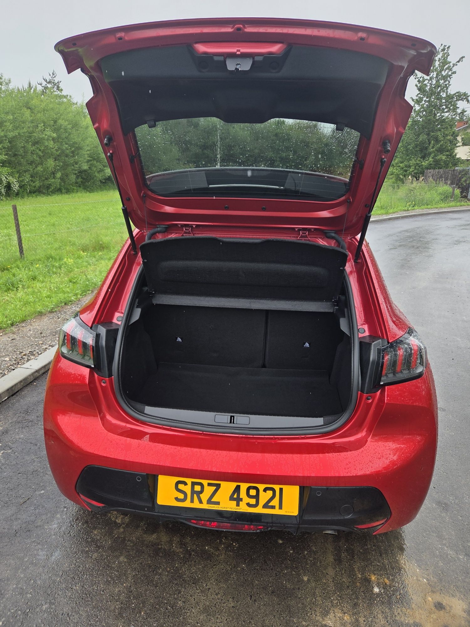 Peugeot 208 1.2 benzyna rok 2020