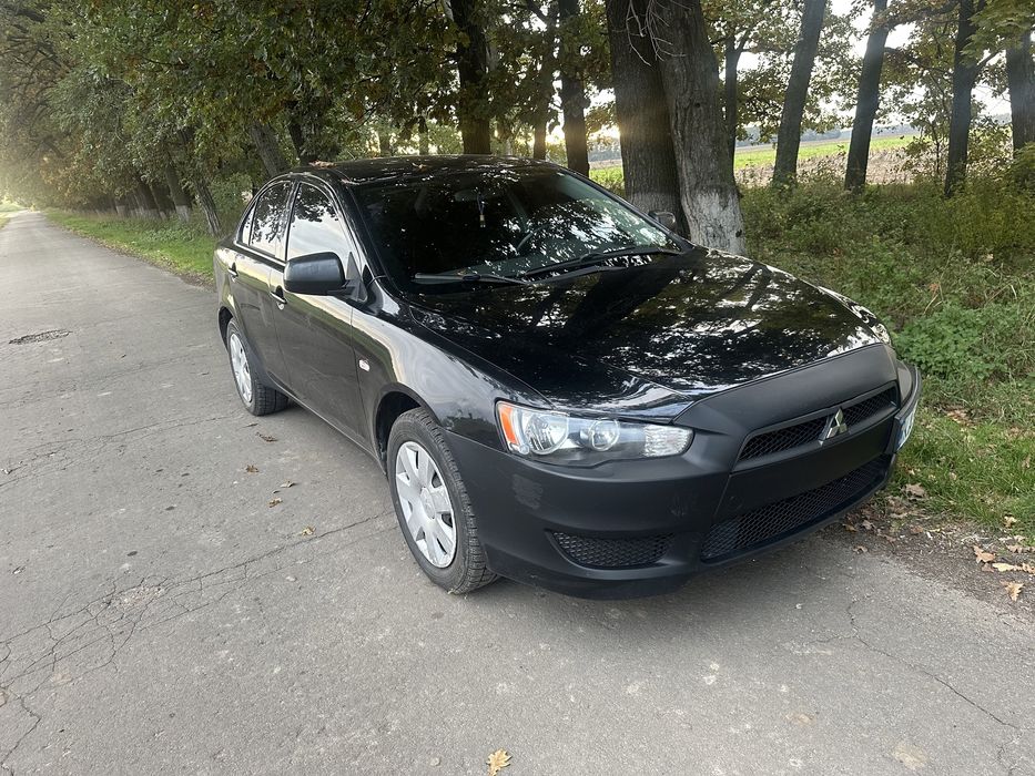 Mitsubishi Lancer 10 2011 року