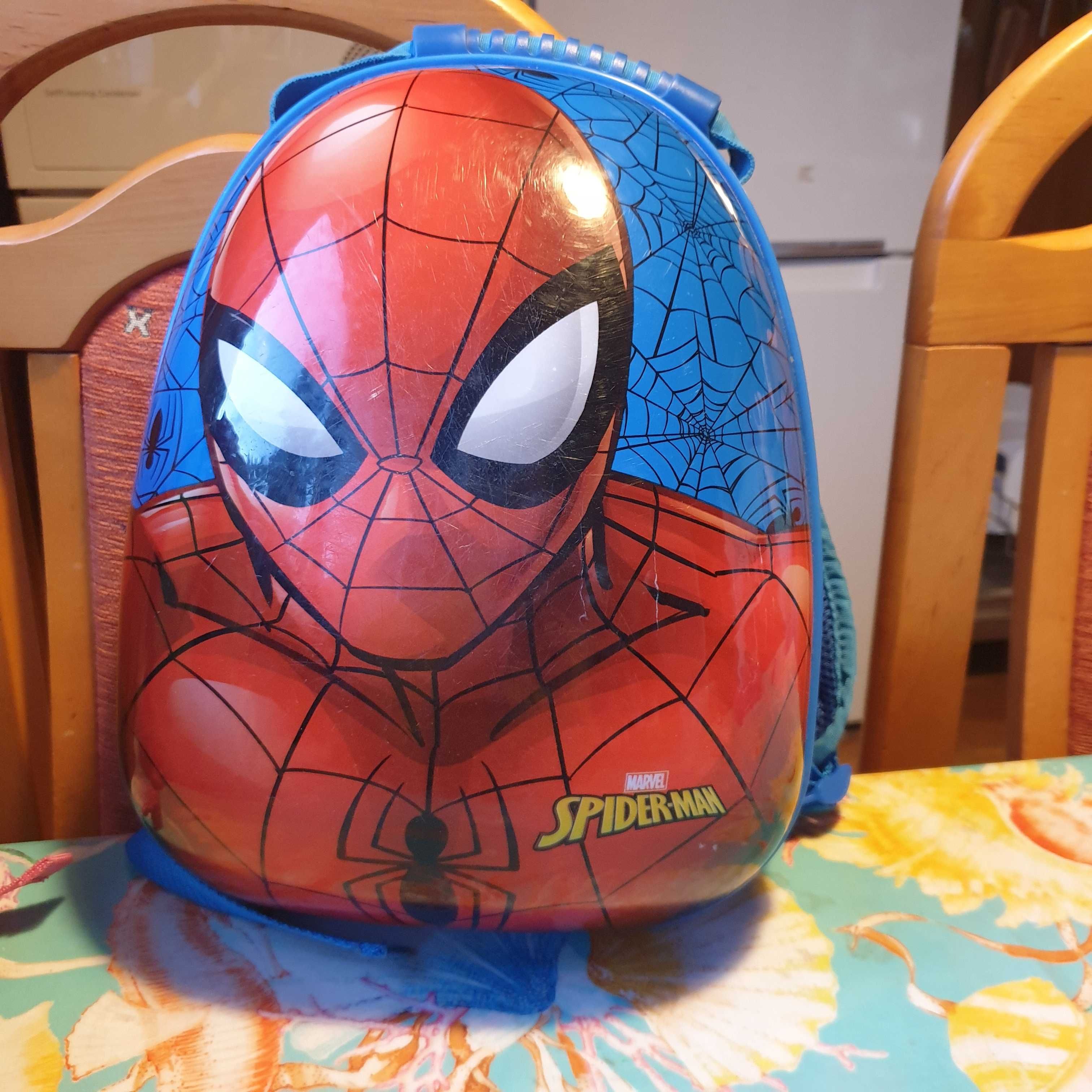 Plecak twardy Spiderman