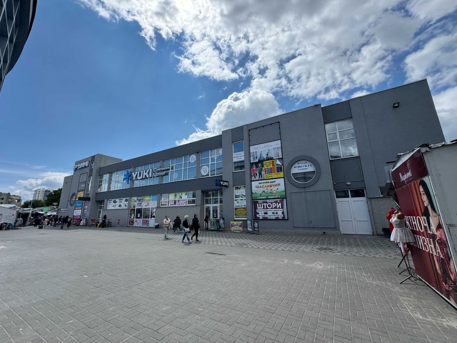 Підвальне приміщення біля Центрального ринку