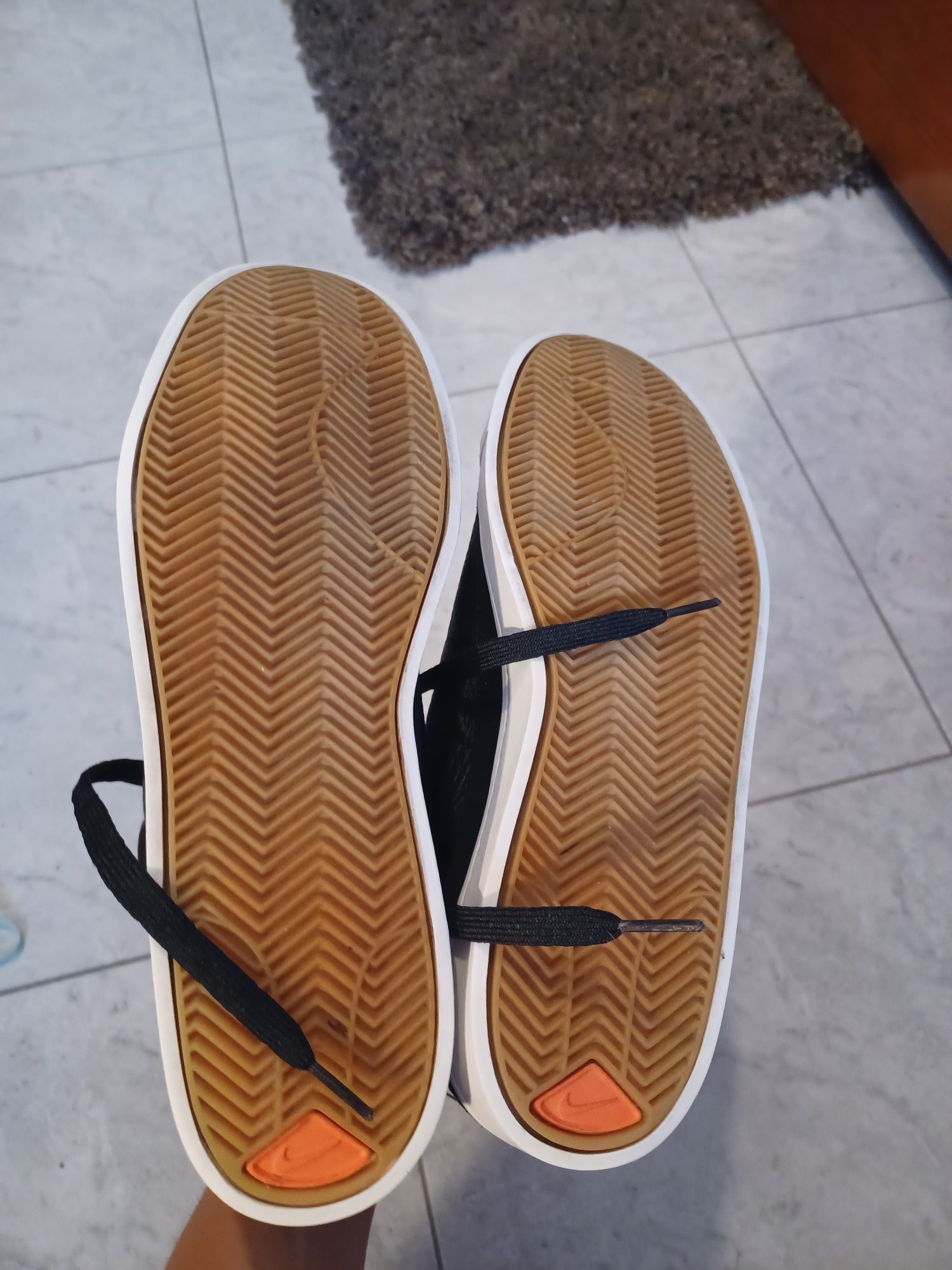 Sapatilhas nike pretas