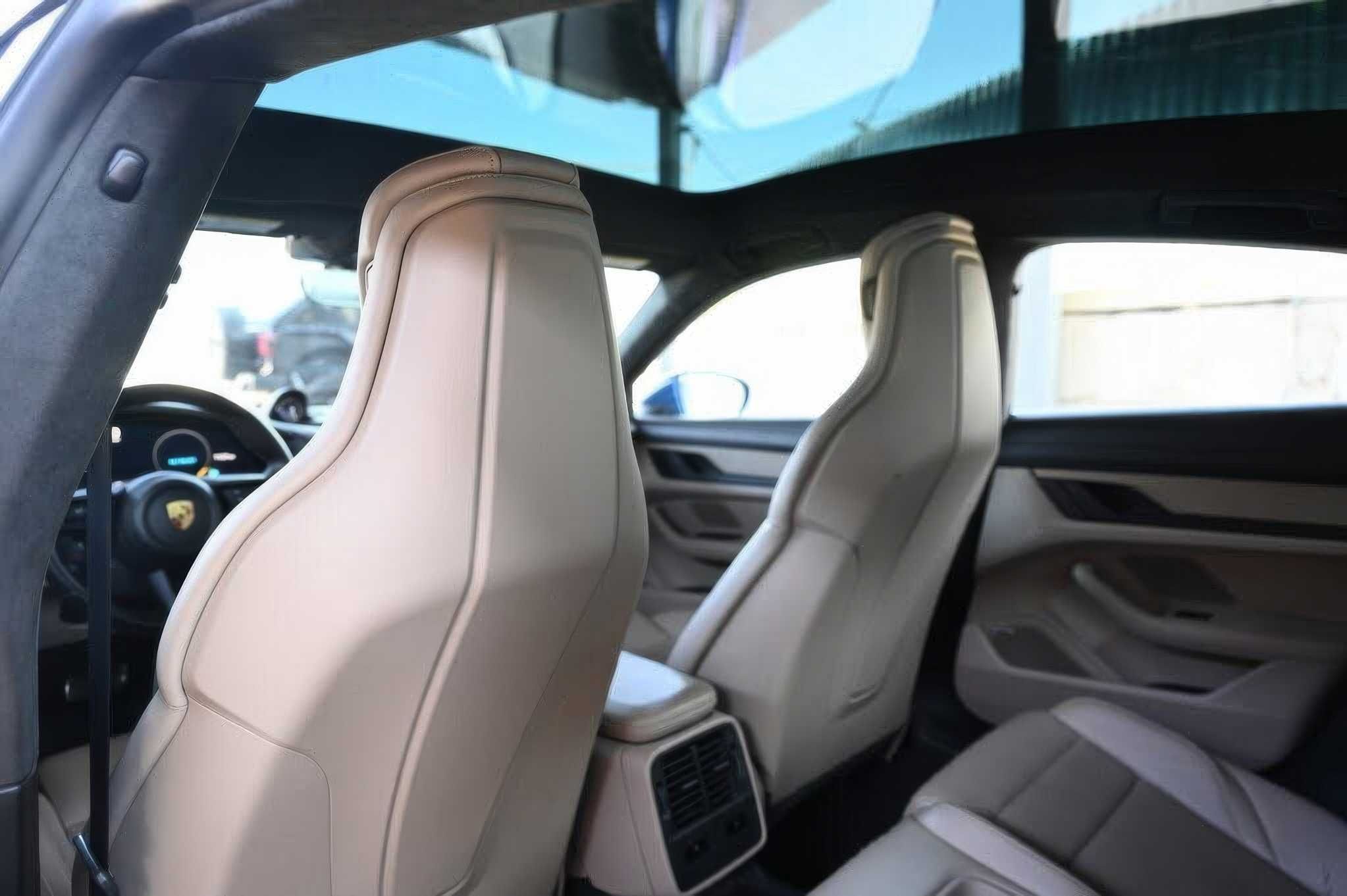 2021 Porsche Taycan Turbo AWD