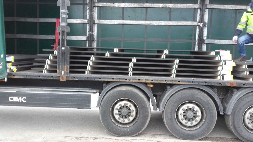 Blacha na podłogę rozrzutnika, przyczepy wyprzedaż 800 zł