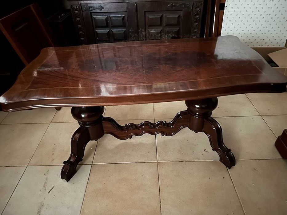 Mesa de sala / apoio