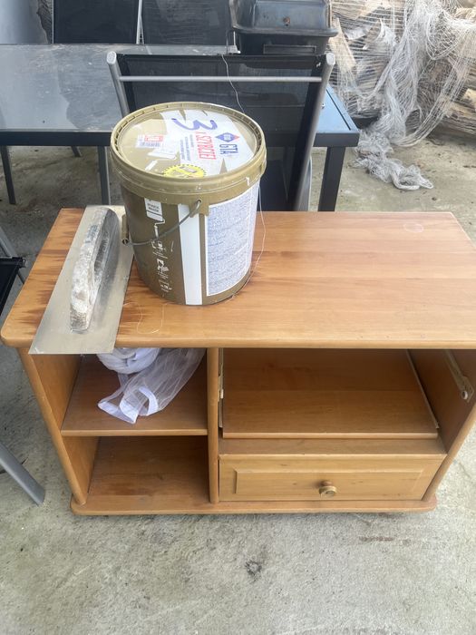 Szafkę oddam za darmo