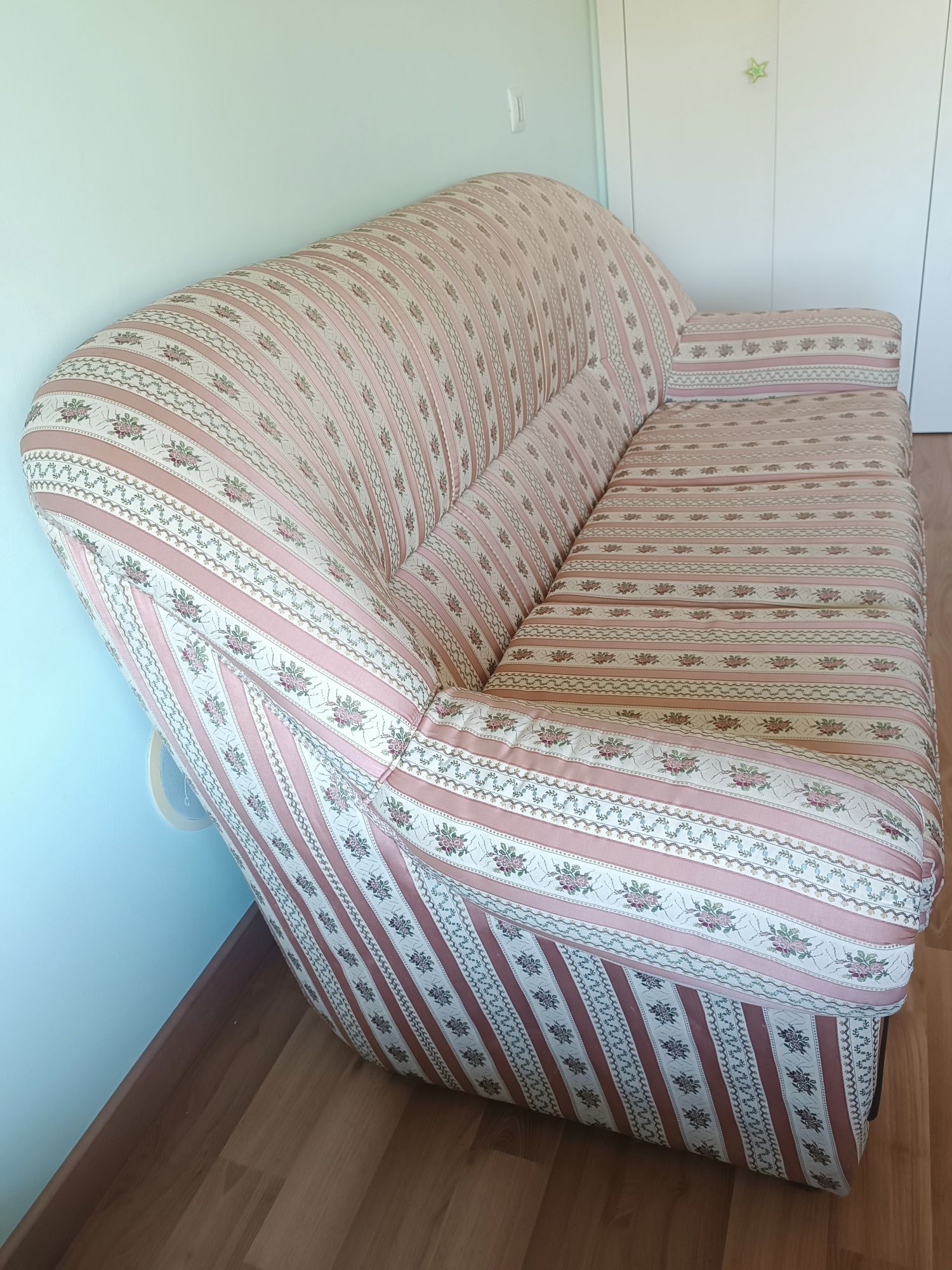 Sofá cama 2 lugares